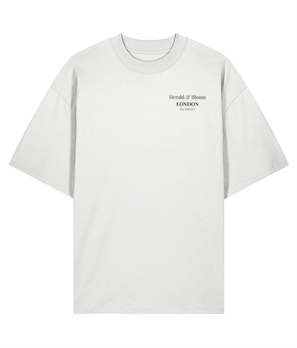 Well read badly behaved. White oversized T-shirt Front